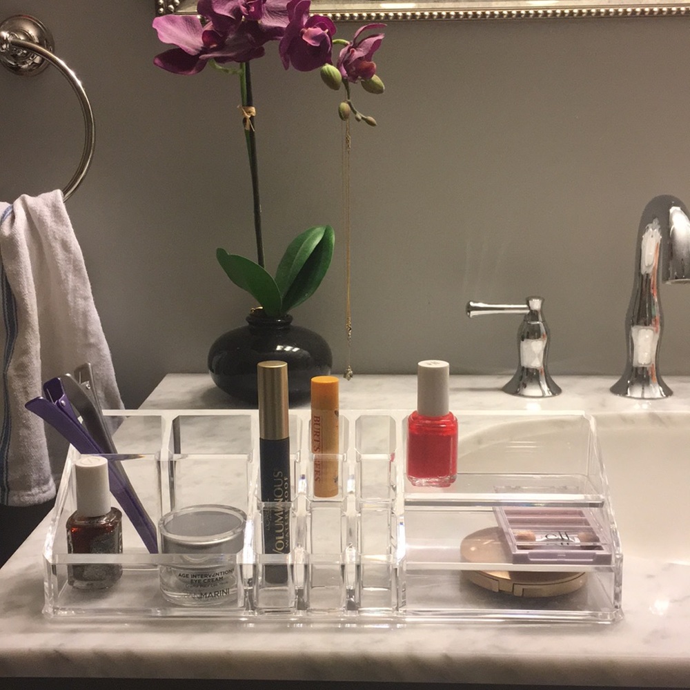 Acrylic Cosmetic organizer